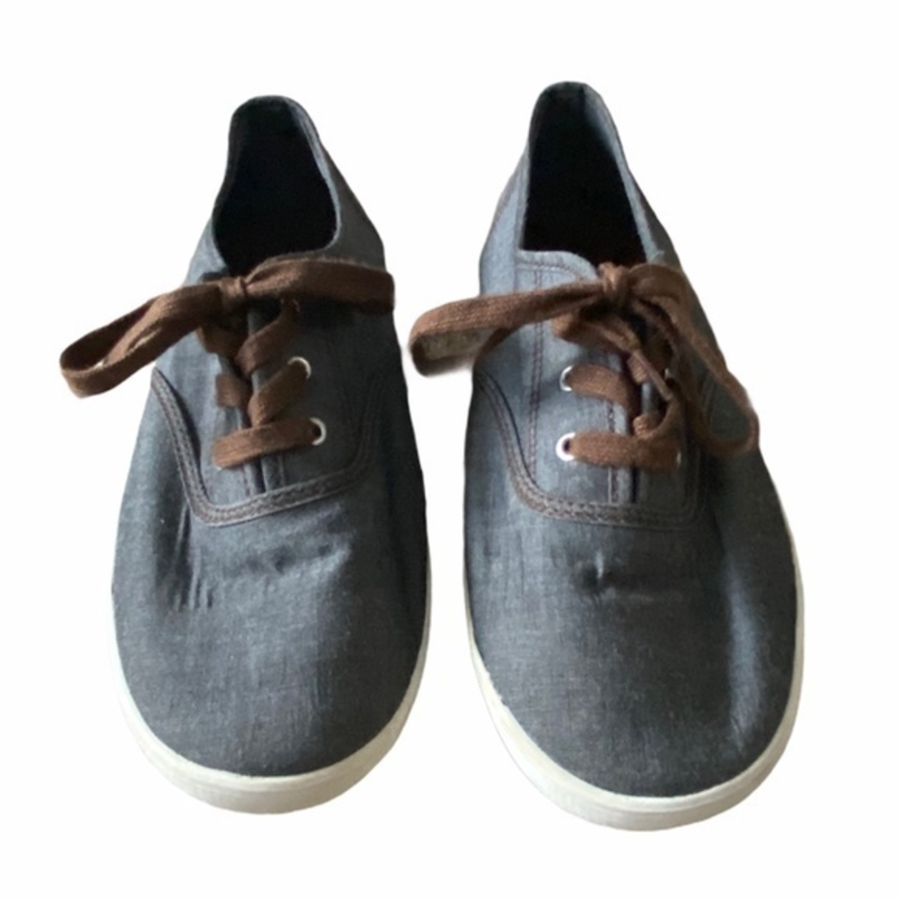 Zac and Zoe Chambray Gray‎ Nolan Sneakers Sz. 4 1/2